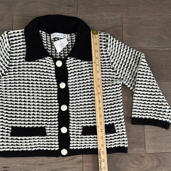 Vintage Charm Black and White Striped Women's Sweater - Picture 6 of 8